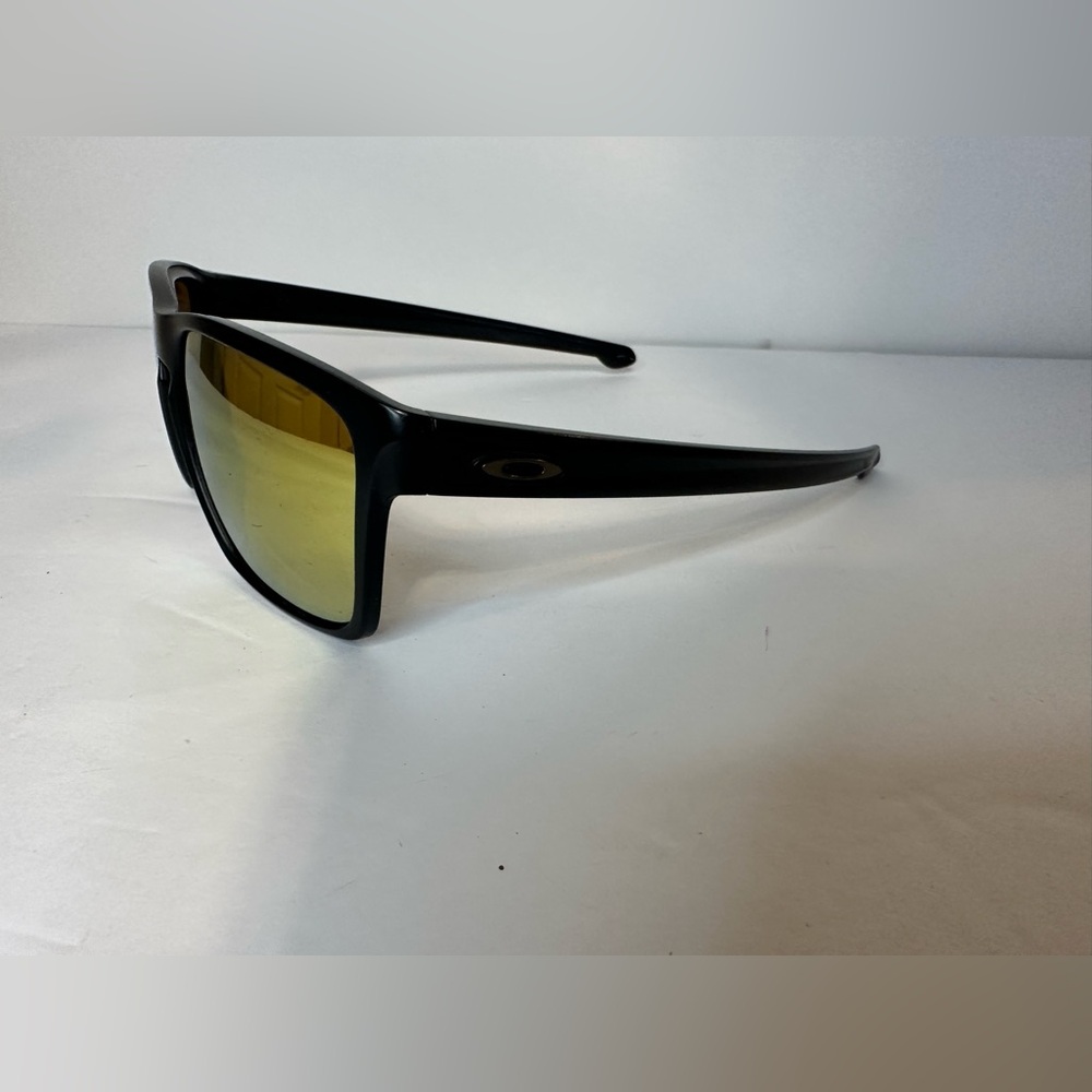 Oakley Silver Black Frame Sunglasses with Yellow Mirrored Lenses